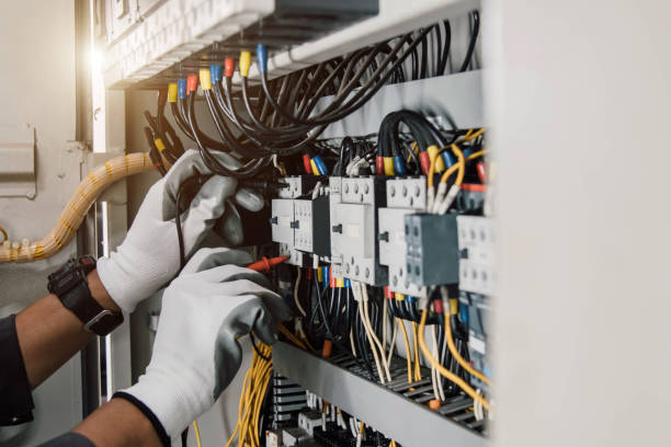 Best Licensed Electrician  in Minot Af, ND